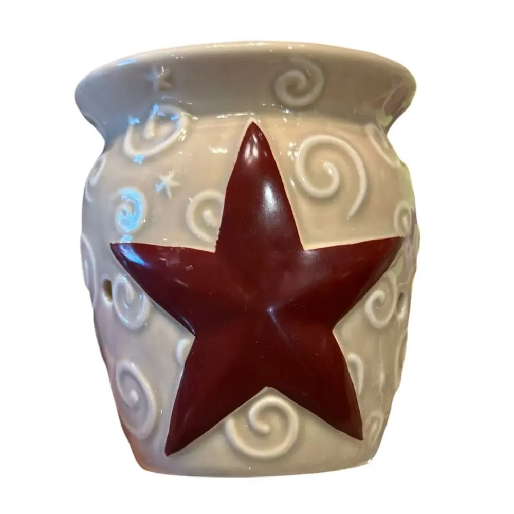 Scentsy Rustic Star Tan and Red Plug In Wax Melt Warmer